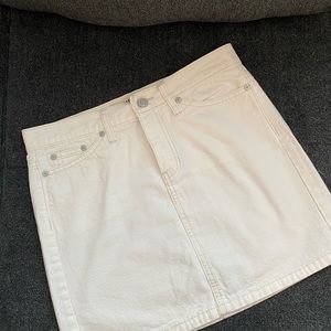 Women’s Gap Skirt